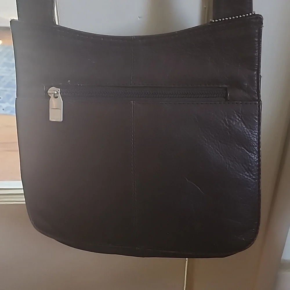 Paul and Taylor genuine leather bag - Picture 3 of 3